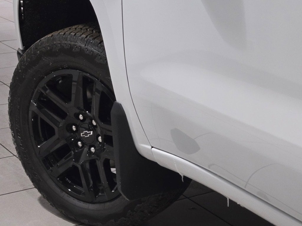 2026 CHEVROLET SILVERADO - Image 16