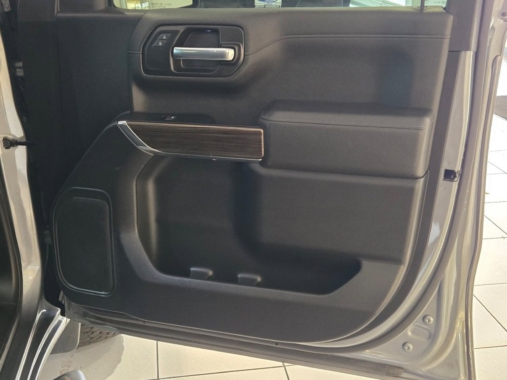2022 CHEVROLET SILVERADO LTD - Image 5