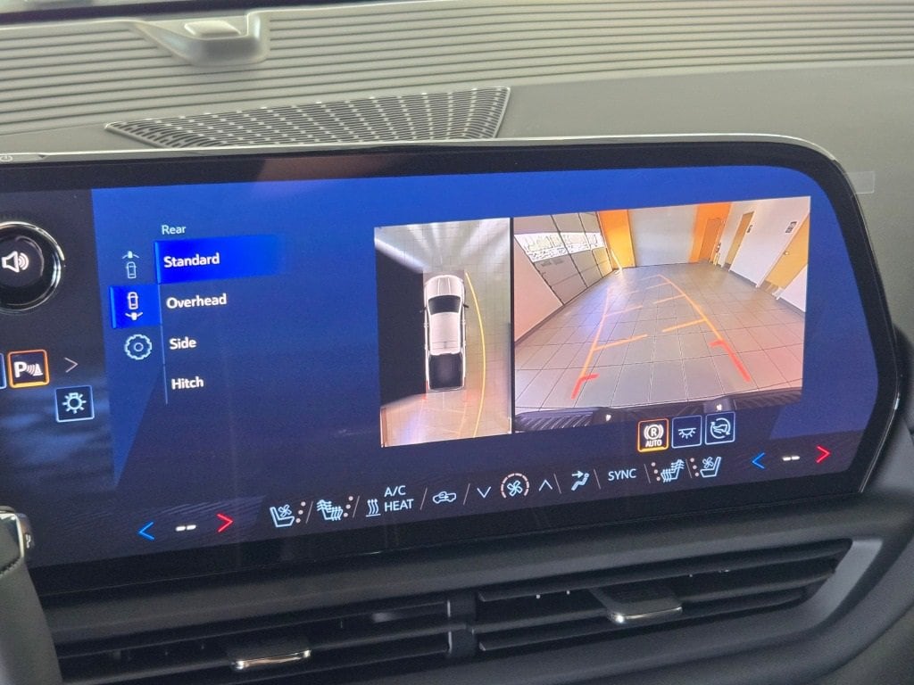 2026 CHEVROLET SILVERADO - Image 24