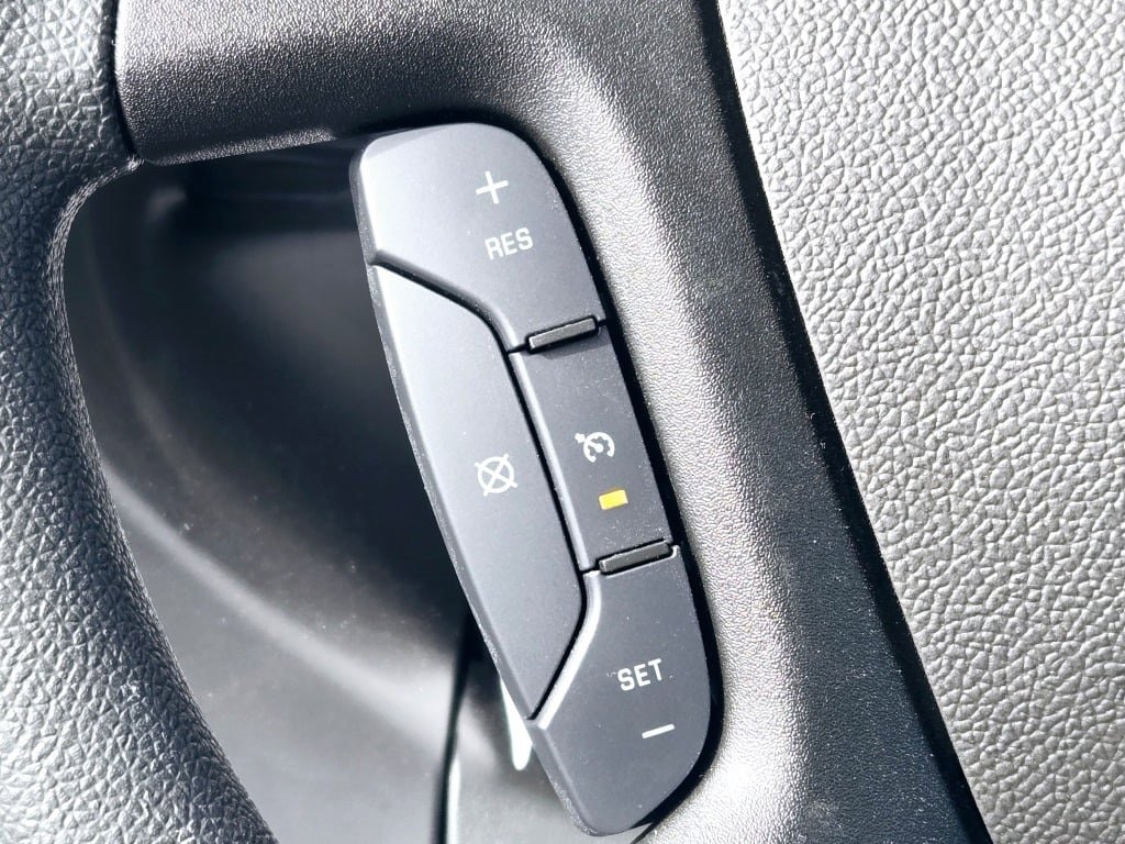 2024 CHEVROLET EXPRESS - Image 24