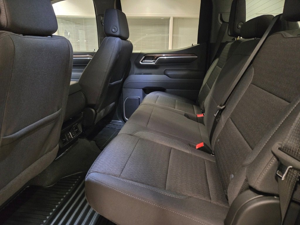 2026 CHEVROLET SILVERADO - Image 14