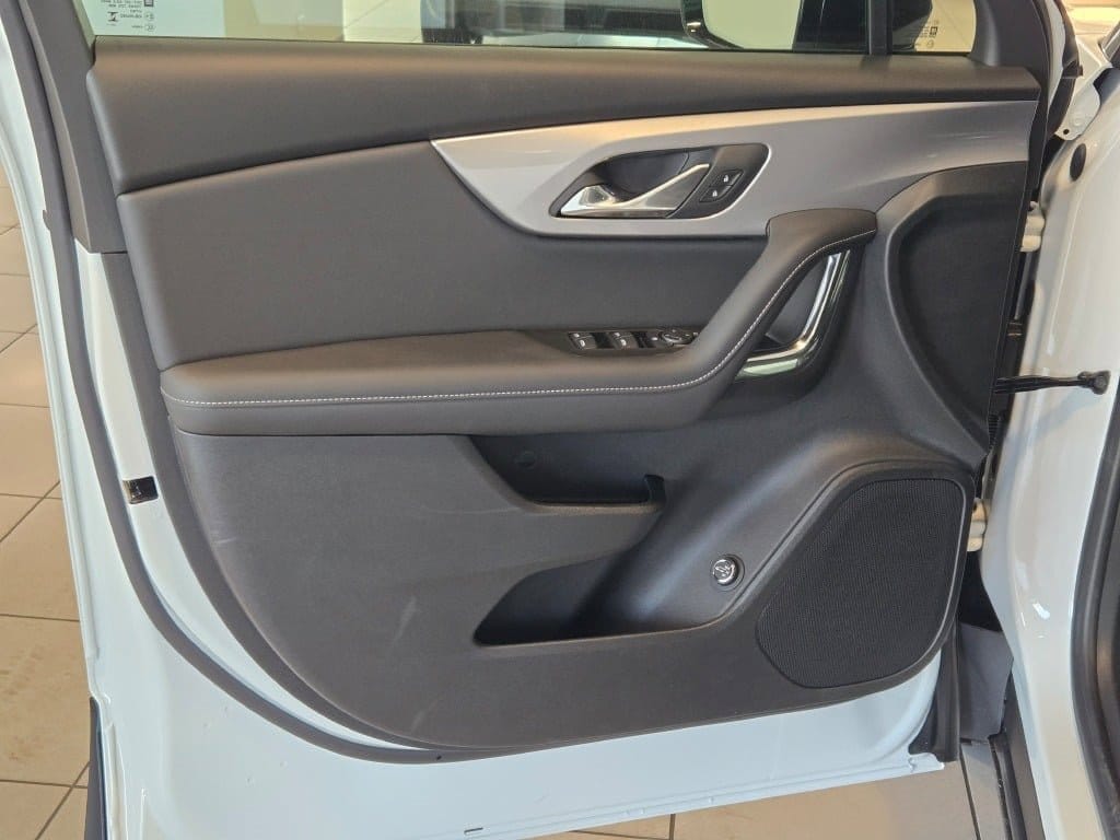 2026 CHEVROLET BLAZER - Image 19