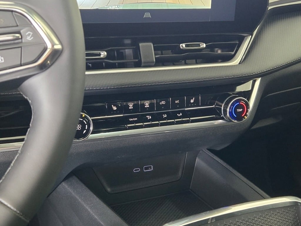 2026 CHEVROLET EQUINOX - Image 23