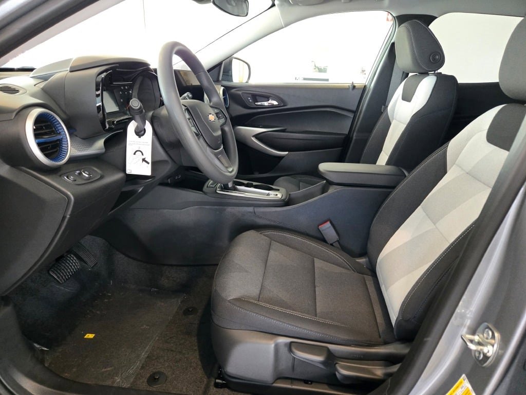 2026 CHEVROLET TRAX - Image 18