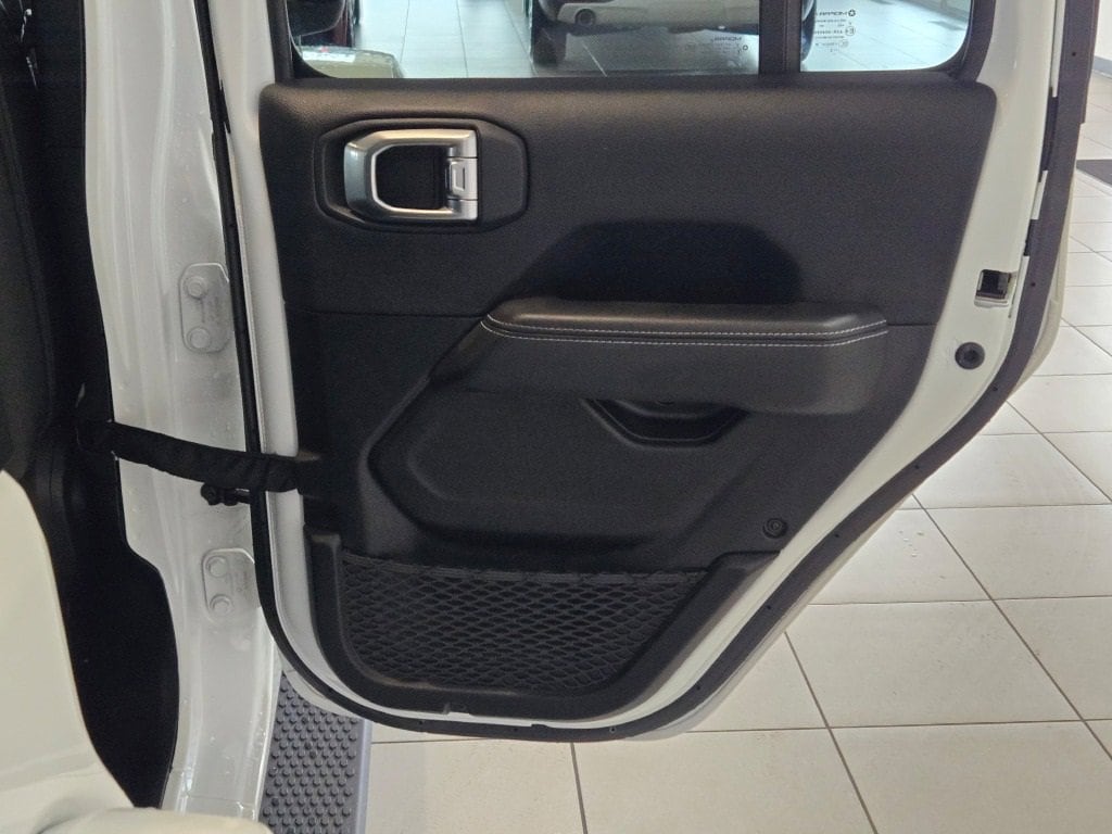 2022 JEEP WRANGLER - Image 7