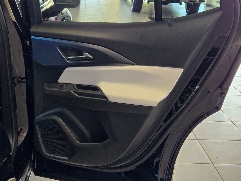 2026 CHEVROLET EQUINOX - Image 8