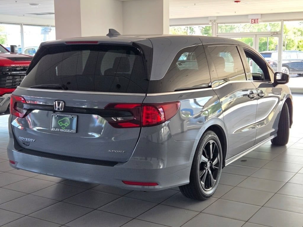 2023 Honda Odyssey SPORT - Photo 11