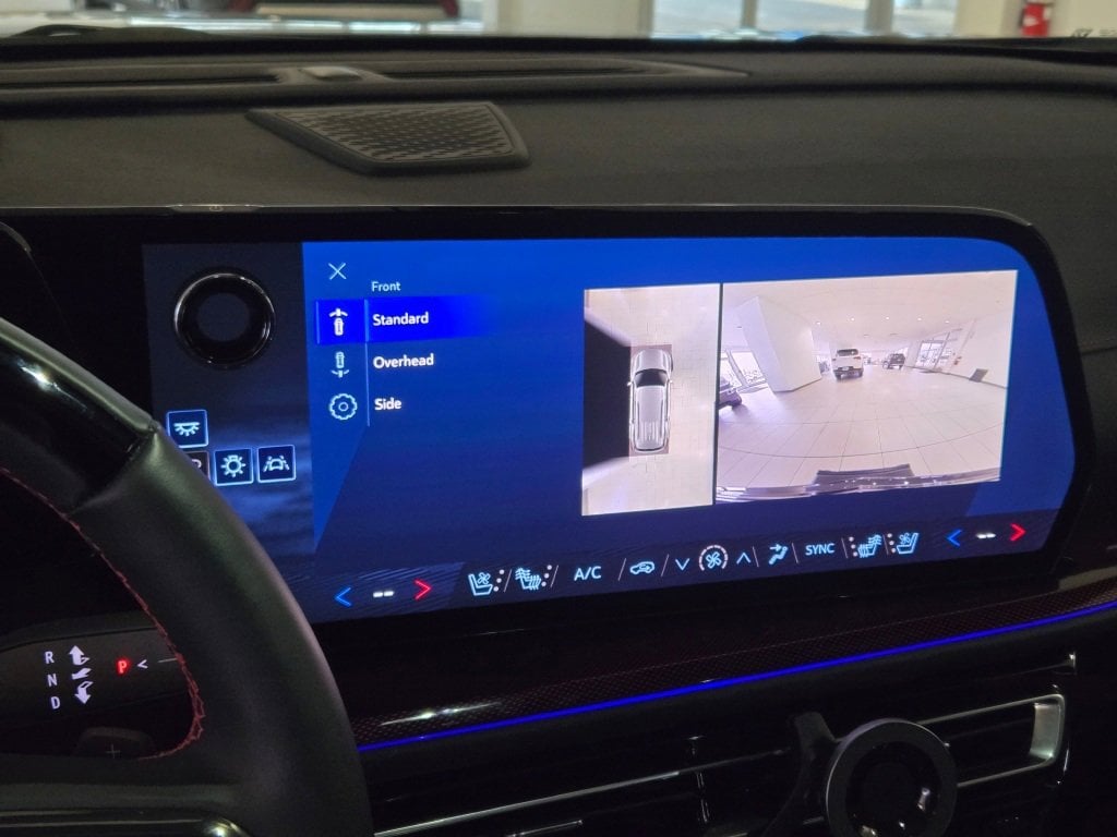 2024 CHEVROLET TRAVERSE - Image 28