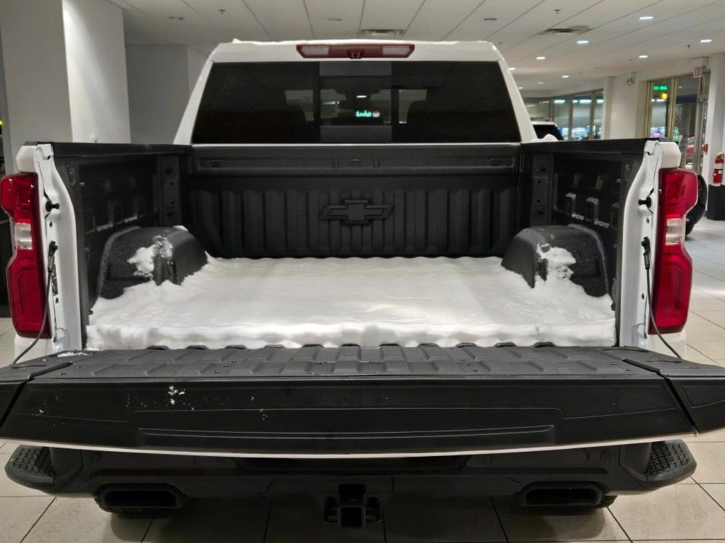 2026 CHEVROLET SILVERADO - Image 13