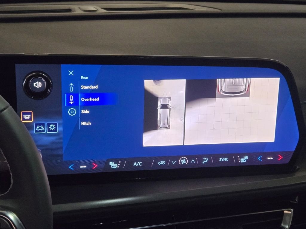2026 Chevrolet Traverse LT - Photo 25