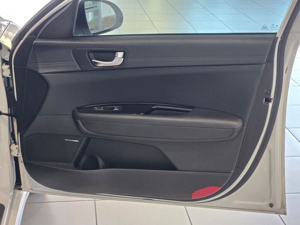 Used 2019 Kia Optima SX