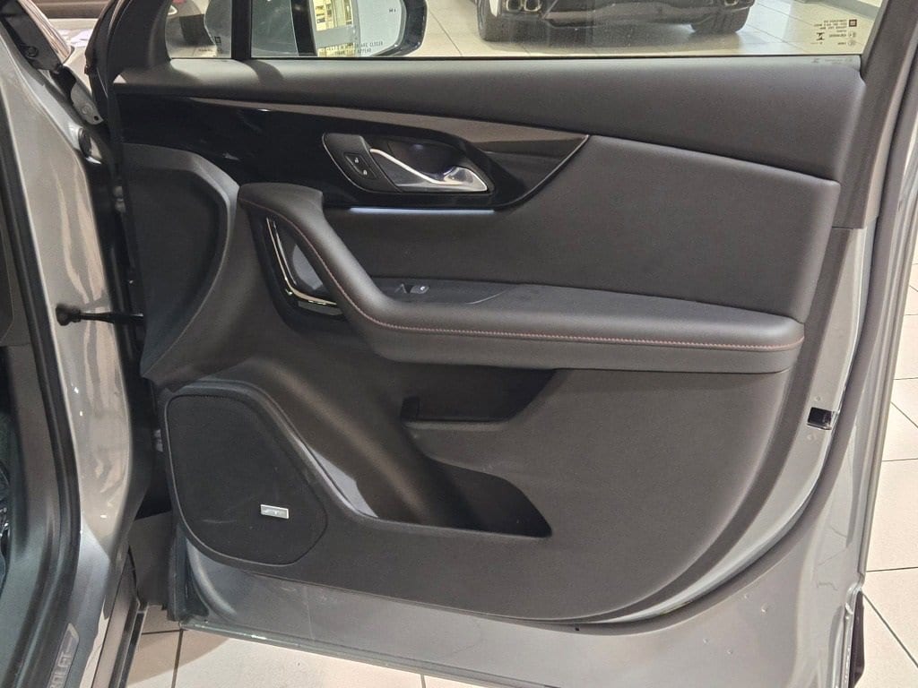 2024 CHEVROLET BLAZER - Image 5