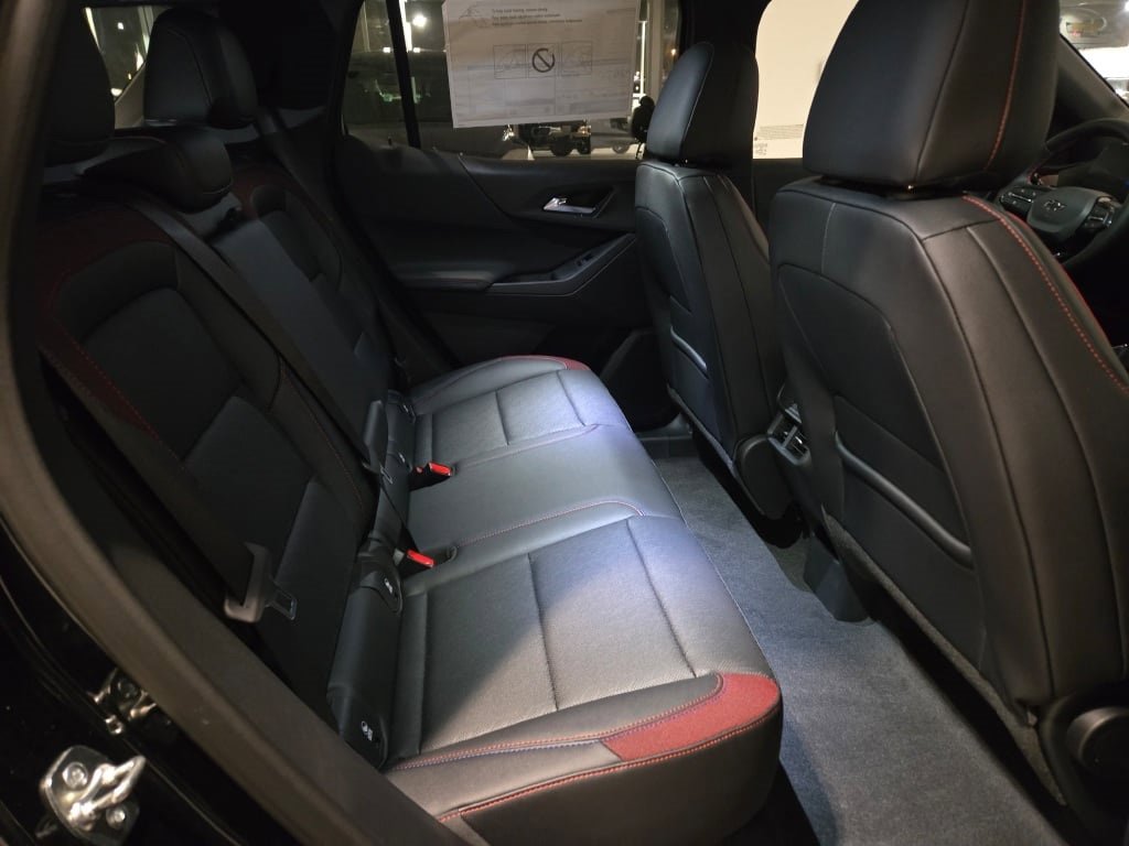 2026 CHEVROLET EQUINOX - Image 8