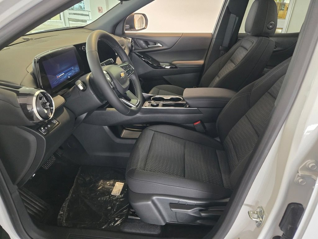 2026 Chevrolet Equinox LT - Photo 21