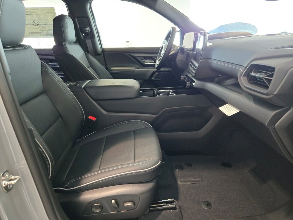 2026 CHEVROLET SILVERADO - Image 5