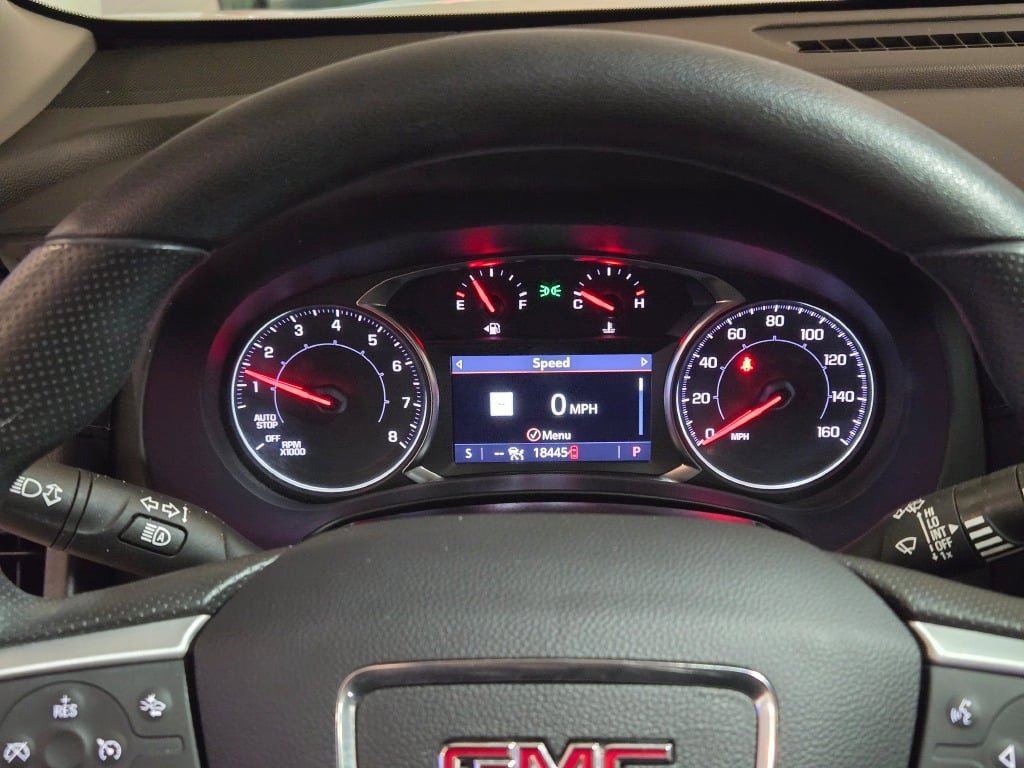 2023 GMC TERRAIN - Image 33