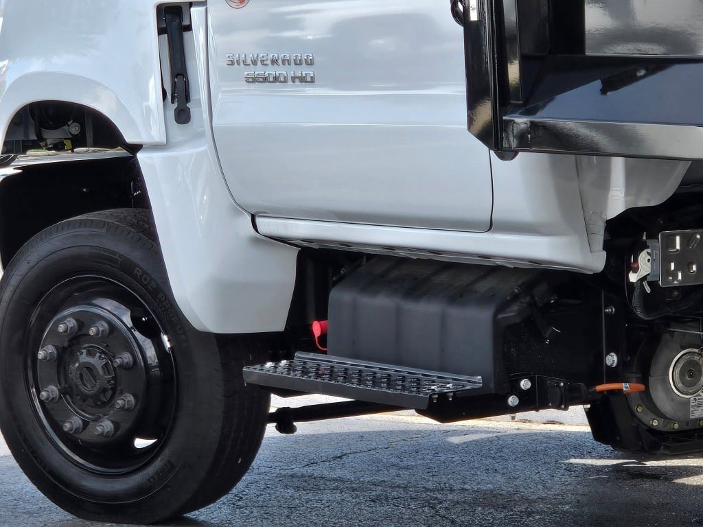 2024 GM GM515 - Image 12