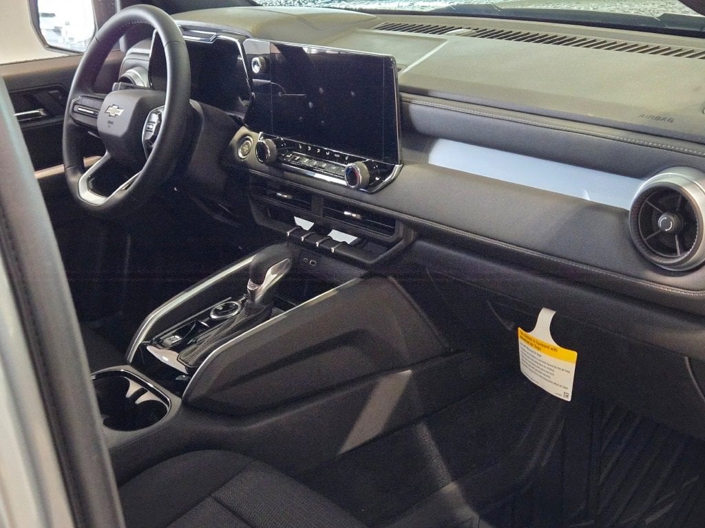 2025 CHEVROLET COLORADO - Image 6