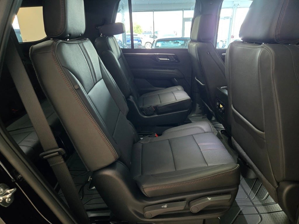 2026 Chevrolet Tahoe RST - Photo 9