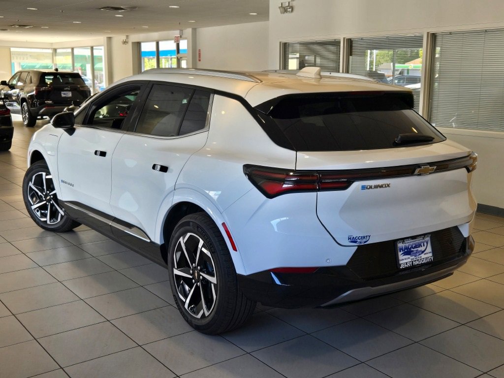 2025 CHEVROLET EQUINOX - Image 13