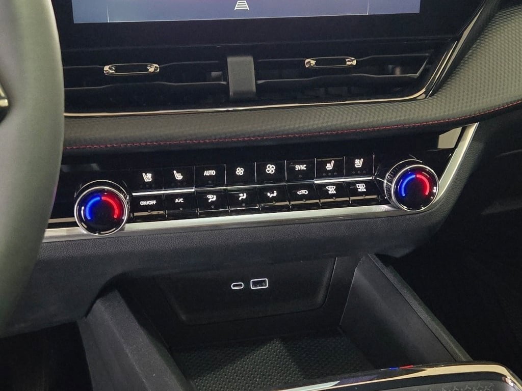 2026 CHEVROLET EQUINOX - Image 27