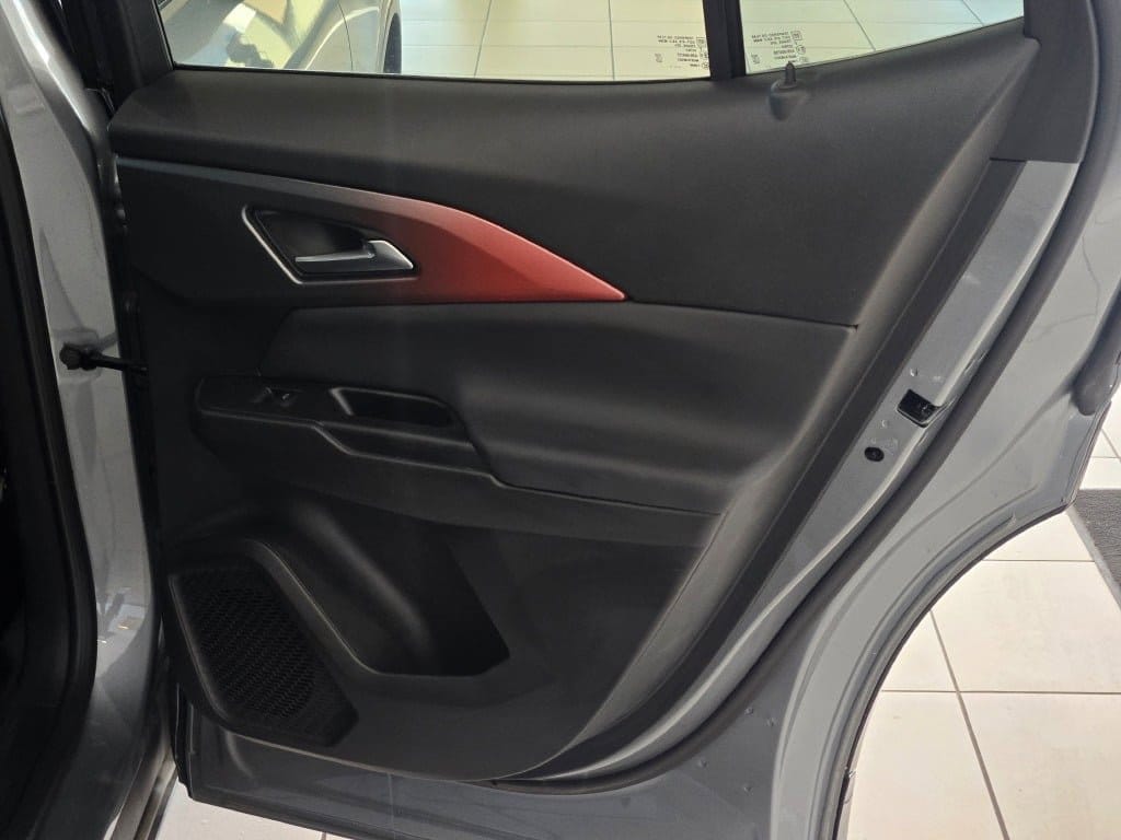 2024 CHEVROLET EQUINOX - Image 8