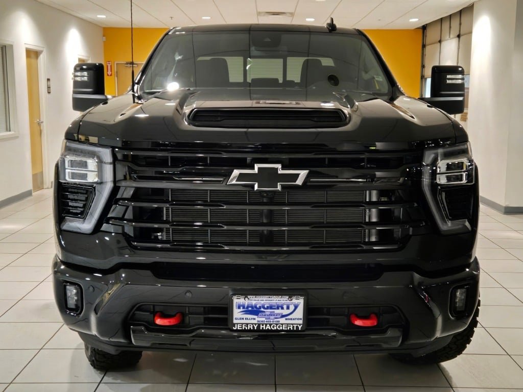2026 CHEVROLET SILVERADO HD - Image 3
