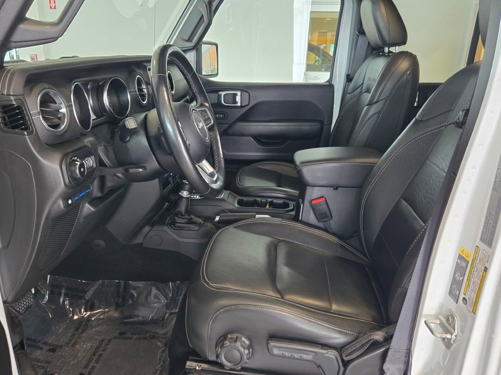 2022 JEEP WRANGLER - Image 18