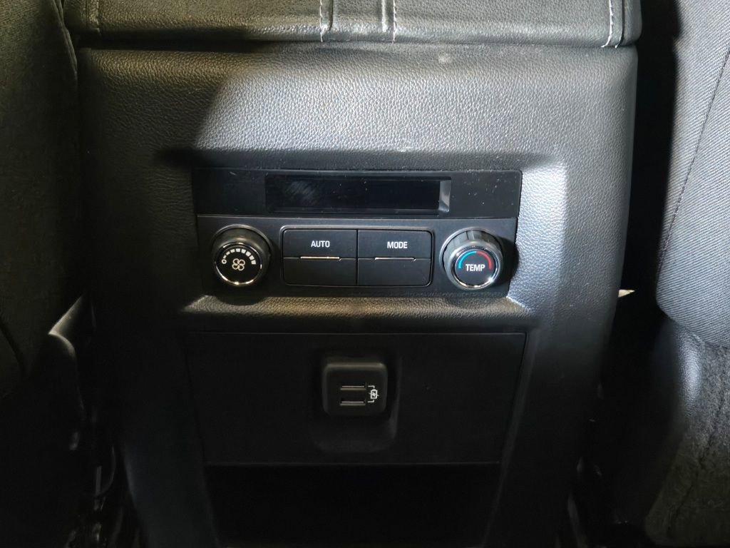 2023 Chevrolet Traverse 1LT - Photo 19