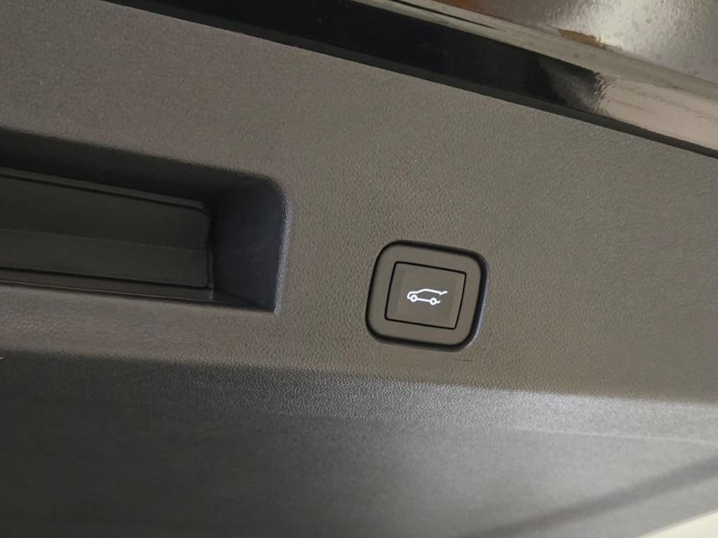 2026 Chevrolet Traverse LT - Photo 13