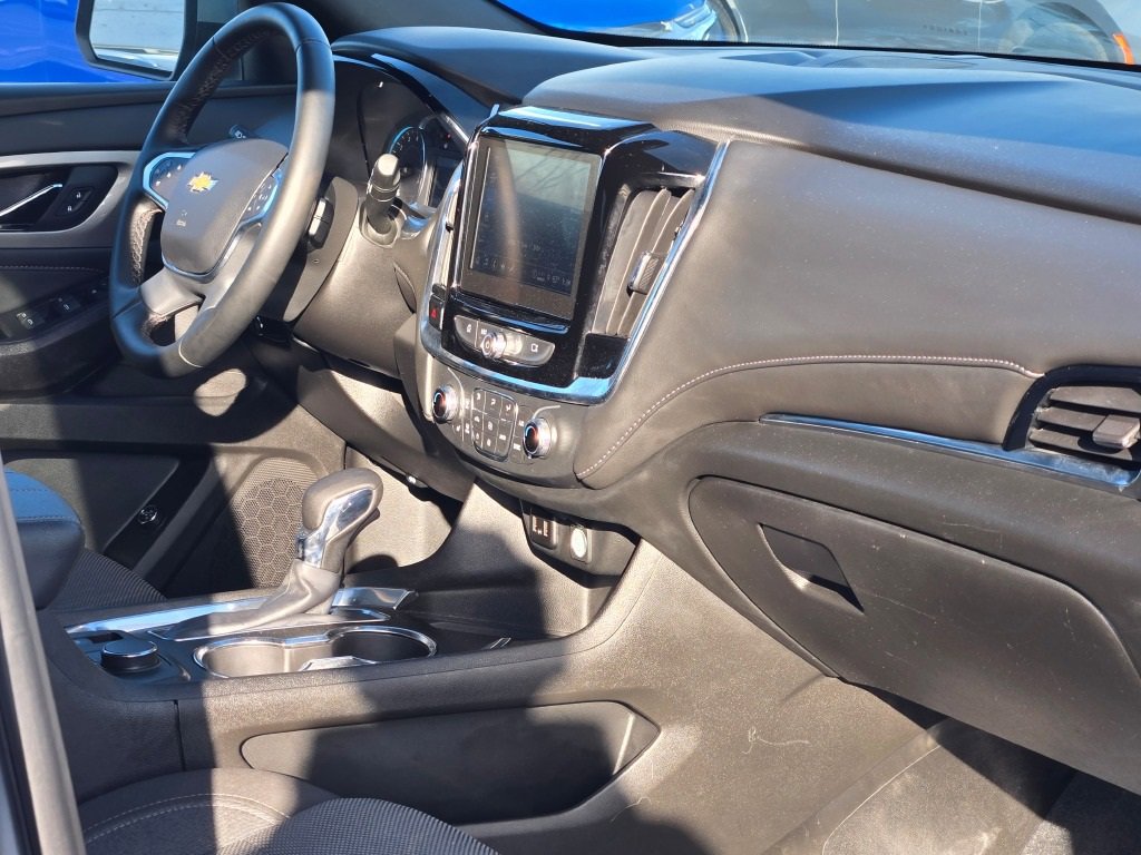 2023 CHEVROLET TRAVERSE - Image 6