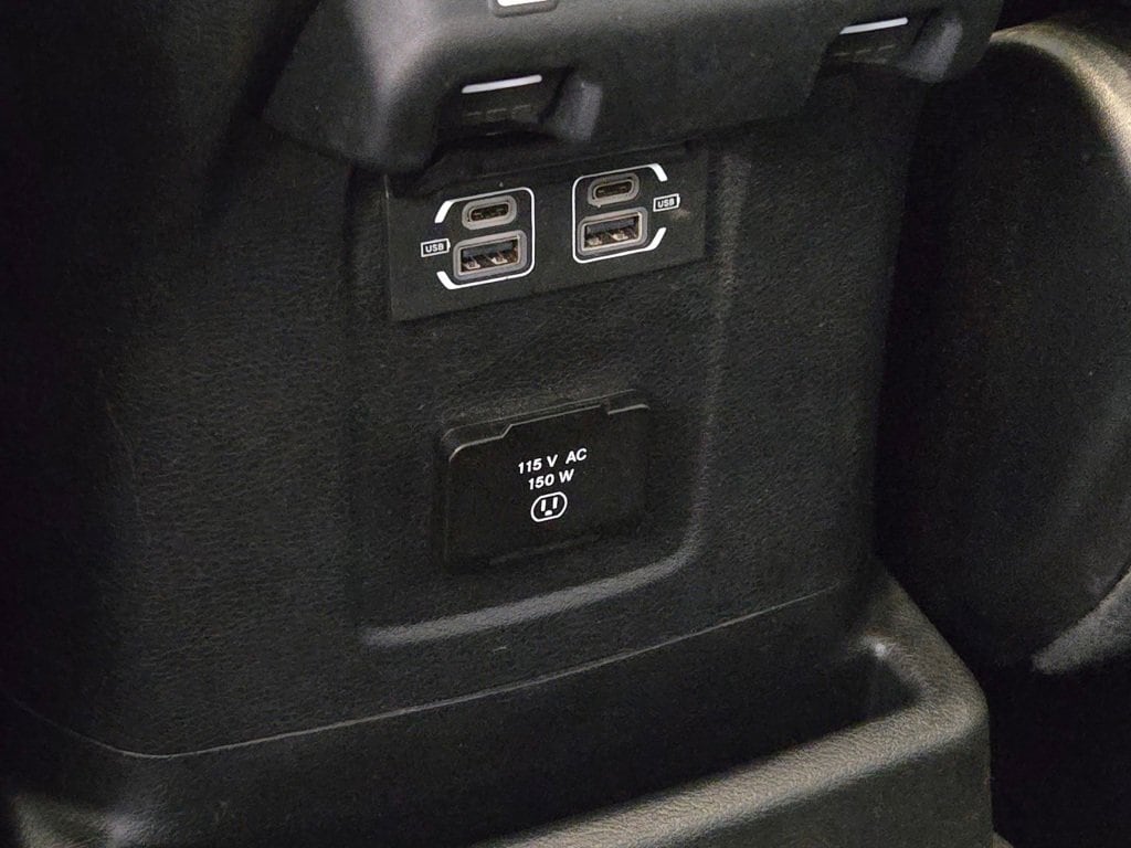 2022 JEEP WRANGLER - Image 15