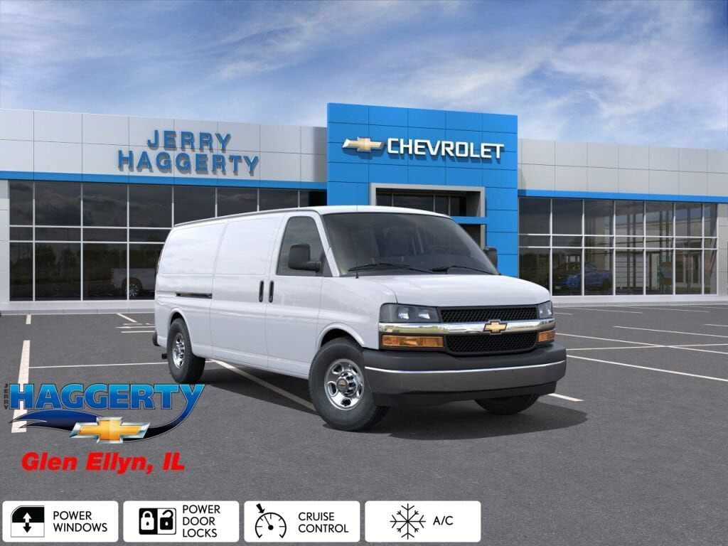 2026 Chevrolet Express 2500 Extended Work Van HD's photo