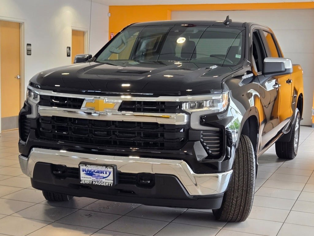 2026 CHEVROLET SILVERADO - Image 3