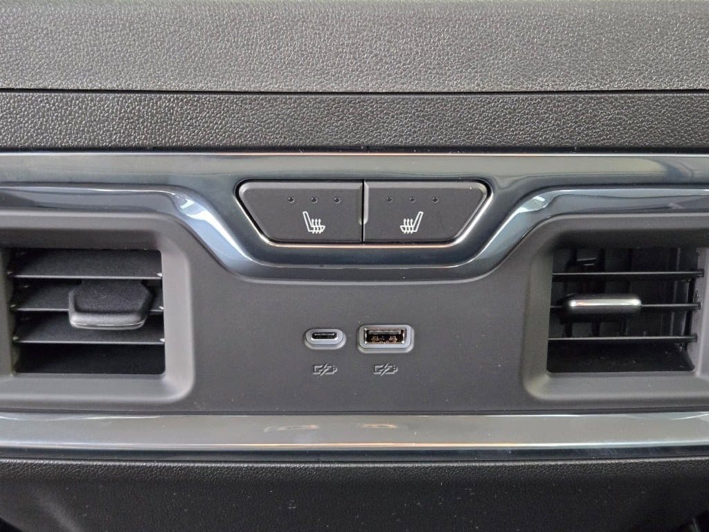 2026 CHEVROLET SILVERADO HD - Image 18