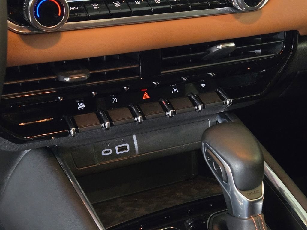 2024 GMC Canyon AT4 - Photo 29