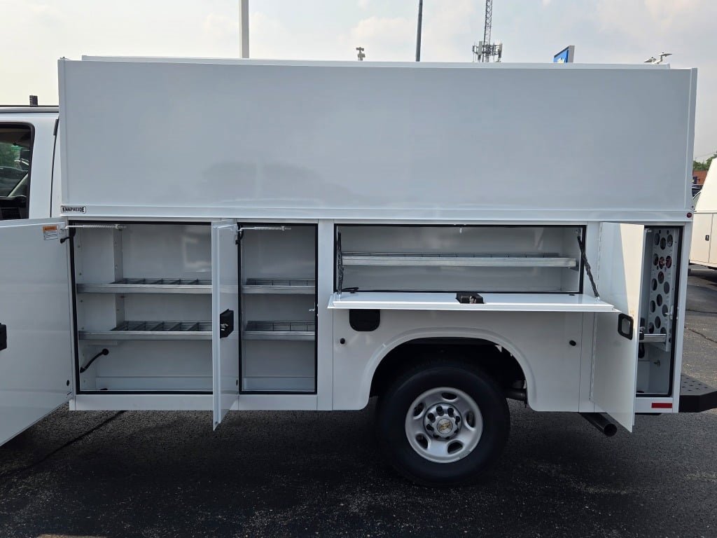 2025 CHEVROLET EXPRESS - Image 14