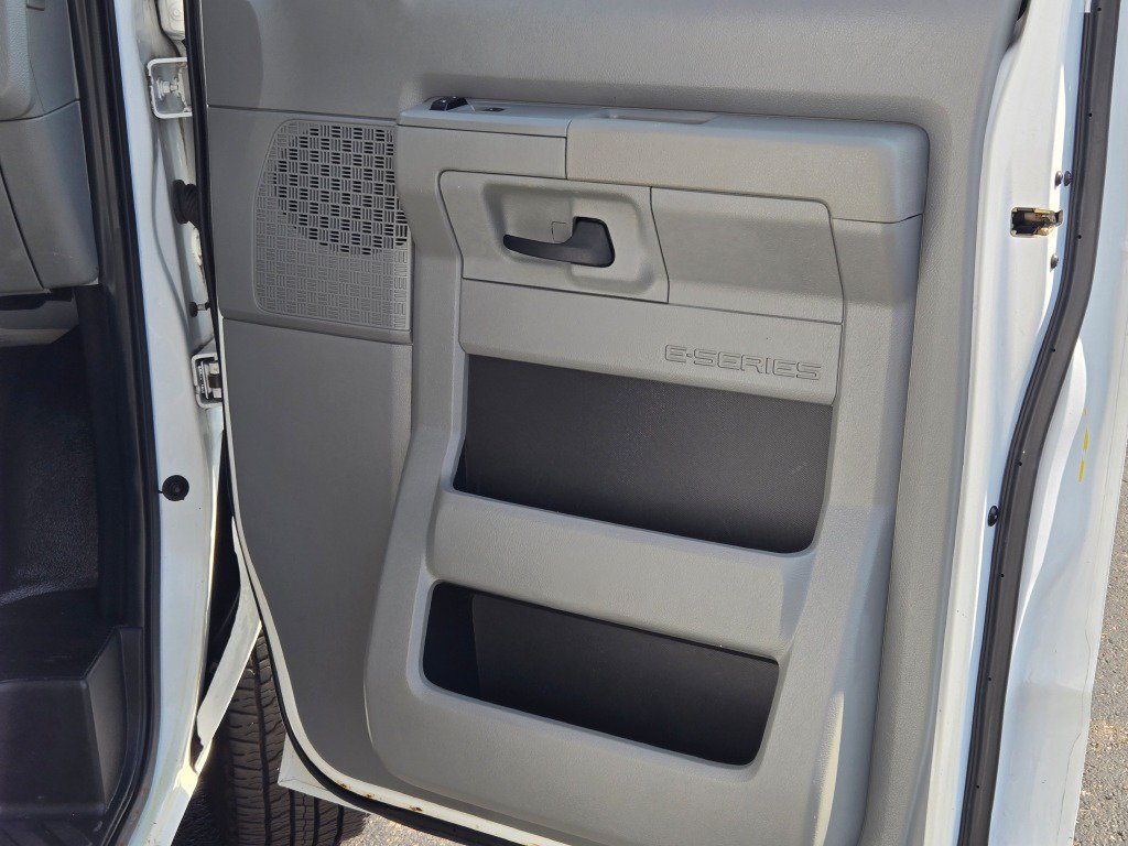 Used 2024 Ford E-Series Cutaway Base