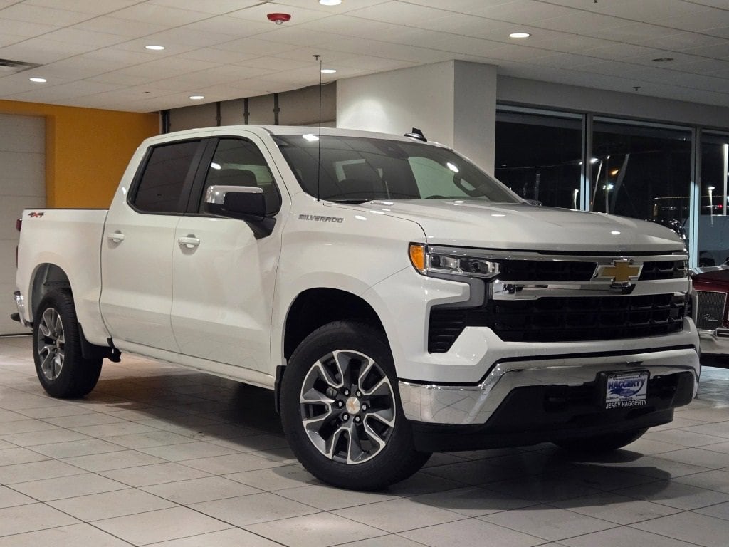 2026 CHEVROLET SILVERADO - Image 1