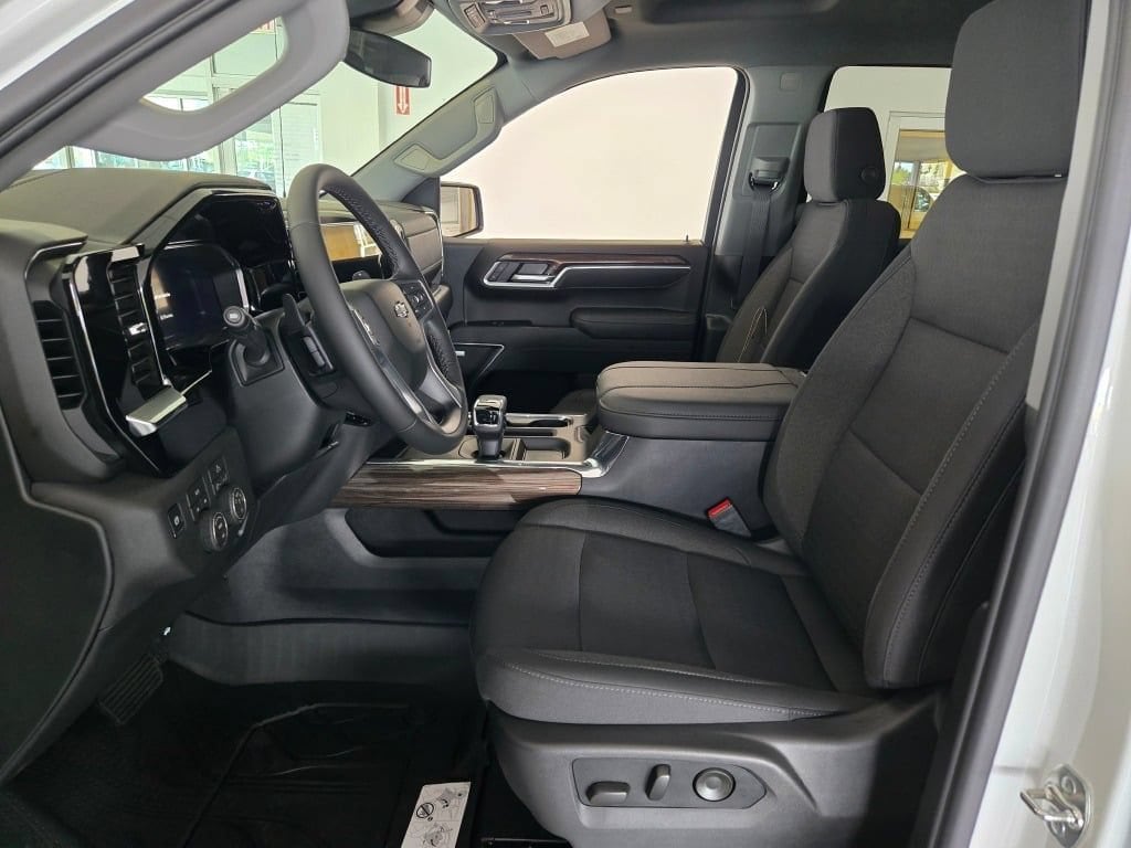 2026 Chevrolet Silverado 1500 RST - Photo 21