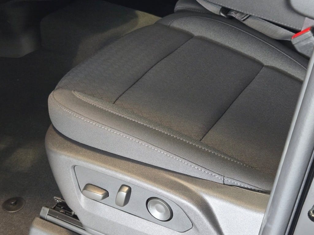 2026 CHEVROLET SILVERADO - Image 19