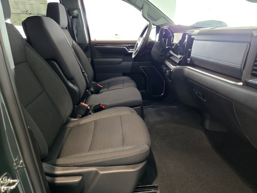 2026 CHEVROLET SILVERADO - Image 5