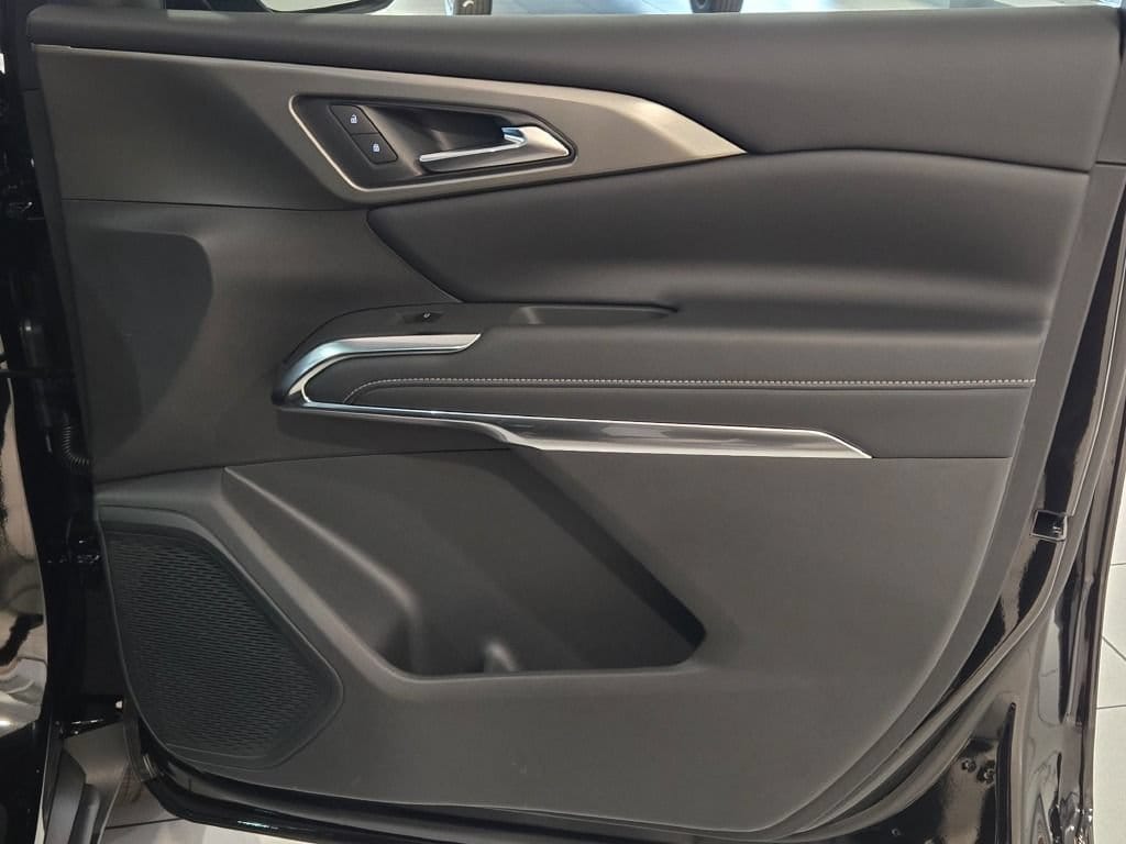 2026 Chevrolet Traverse LT - Photo 5