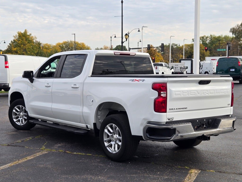 2023 Chevrolet Silverado 1500 LT - Photo 12
