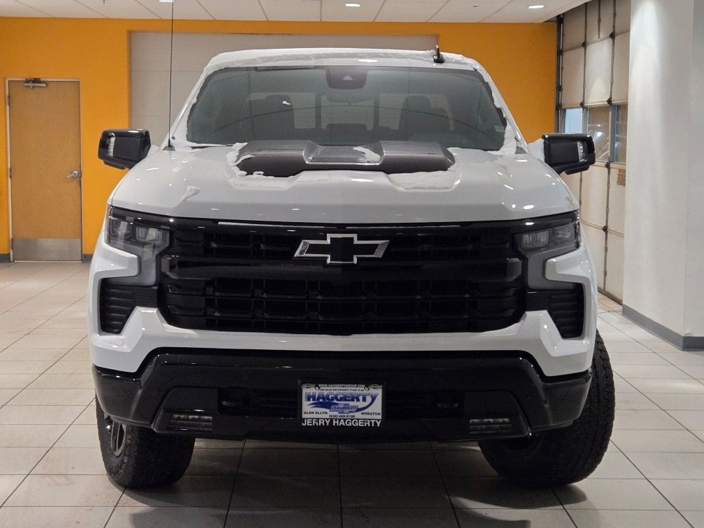 2026 CHEVROLET SILVERADO - Image 2