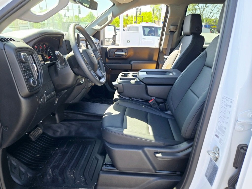 2024 CHEVROLET SILVERADO HD - Image 24
