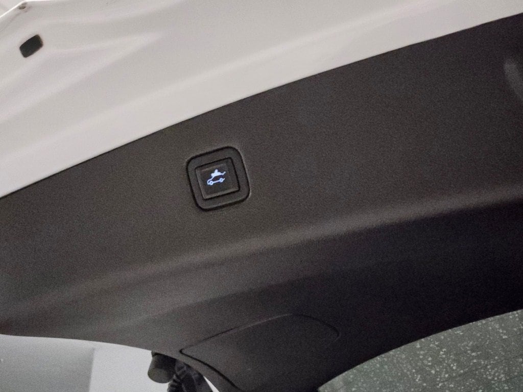 2020 CHEVROLET BLAZER - Image 13