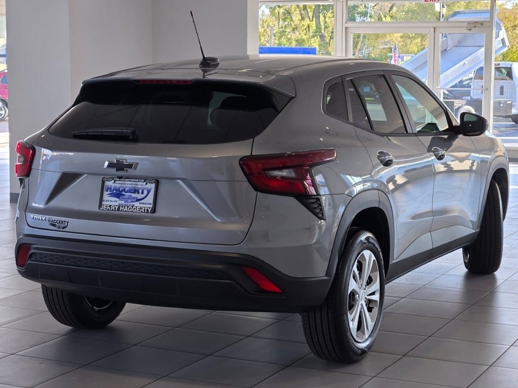 2026 CHEVROLET TRAX - Image 9