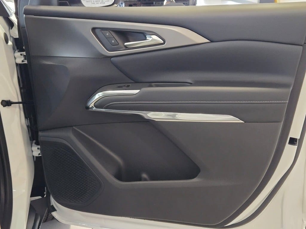 2026 CHEVROLET TRAVERSE - Image 4