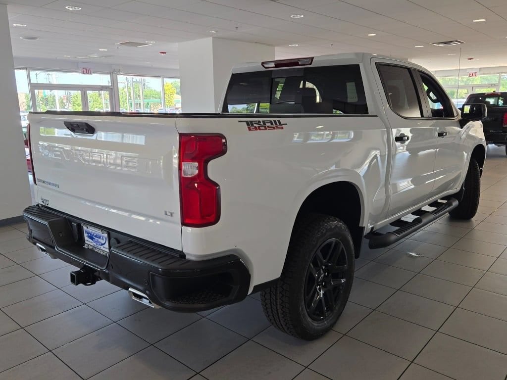 2026 Chevrolet Silverado 1500 LT Trail Boss - Photo 11